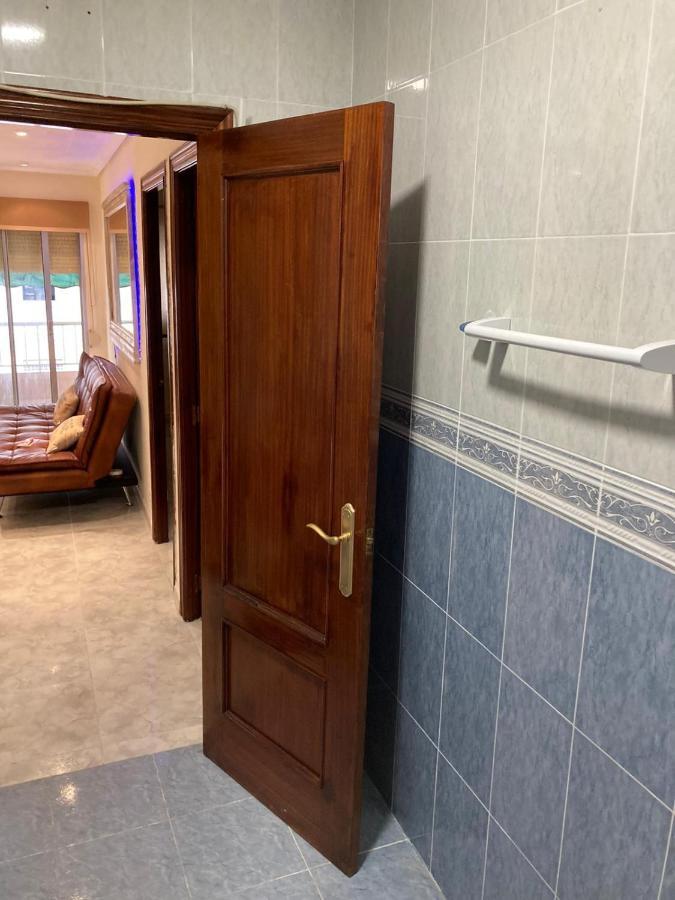Apartamento A 100 Metros De La Playa Malvarrosa Lejlighed Valencia Eksteriør billede